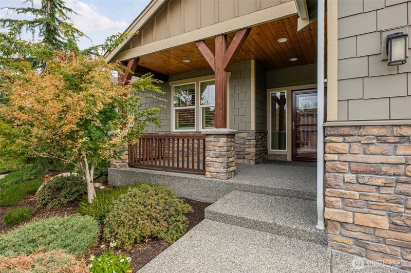 202 Twin Brooks Drive