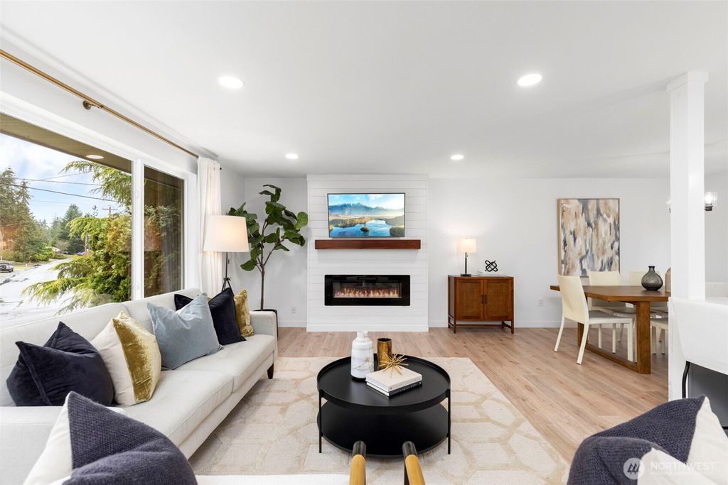 Photo of 19115 Dellwood Drive, Edmonds, WA 98026 (MLS # 2352699)