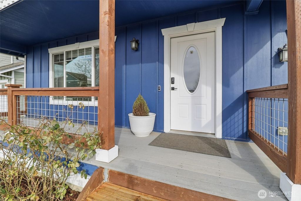 Photo of 4840 Lighthouse drive Dr, Blaine, WA 98230 (MLS # 2482506)