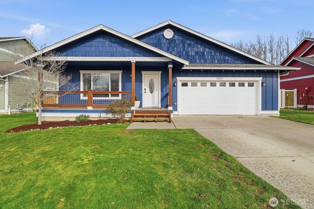 Photo of 4840 Lighthouse drive Dr, Blaine, WA 98230 (MLS # 2482506)