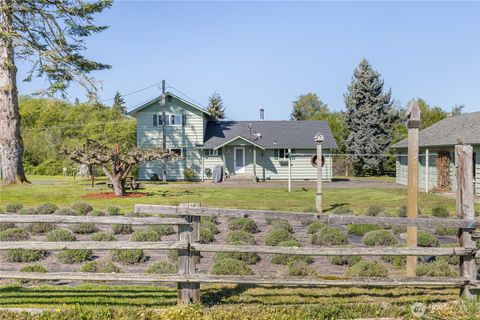 Photo of 31 Brueckner Road, Sequim, WA 98382 (MLS # 2516520)