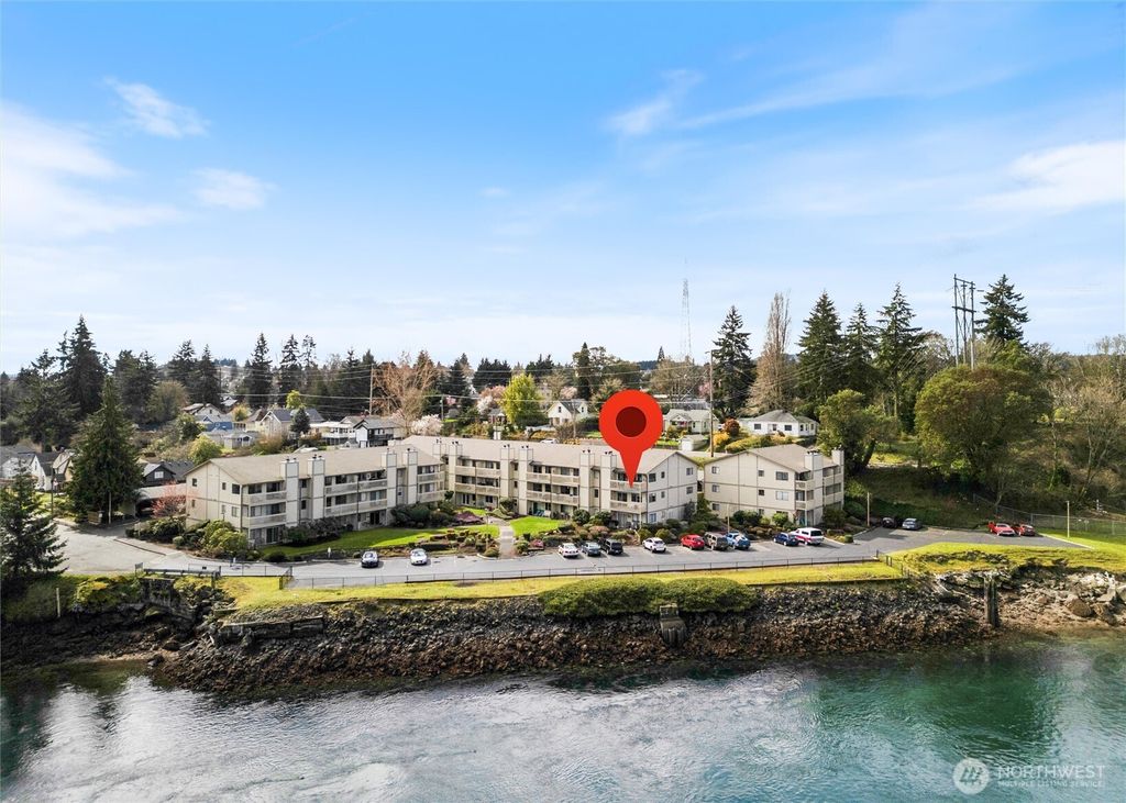 Photo of 1735 Park Avenue #B201, Bremerton, WA 98337 (MLS # 2528801)