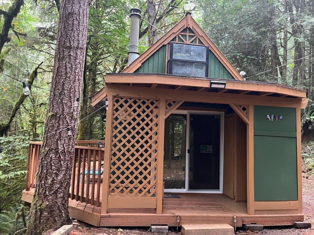 Photo of 300 E Canyon View Lane, Belfair, WA 98528 (MLS # 2595685)