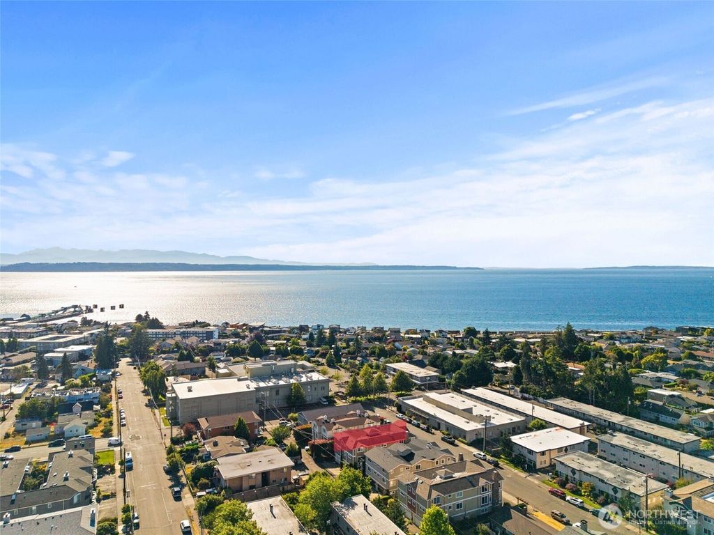 Photo of 616 Glen Street #101, Edmonds, WA 98020 (MLS # 2397861)
