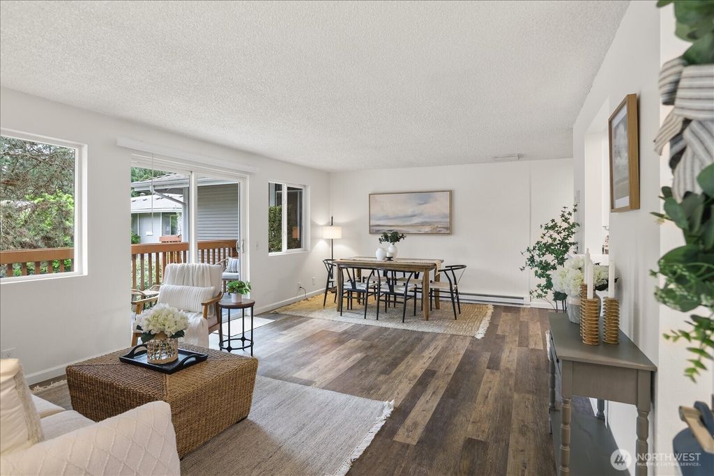 Photo of 17110 NE 45th Street #30, Redmond, WA 98052 (MLS # 2506433)