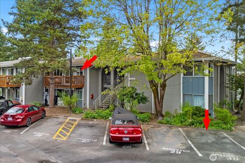 Photo of 17110 NE 45th Street #30, Redmond, WA 98052 (MLS # 2506433)