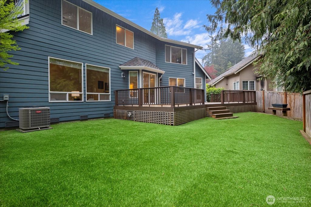 Photo of 1524 166th Place SE, Mill Creek, WA 98012 (MLS # 2515126)