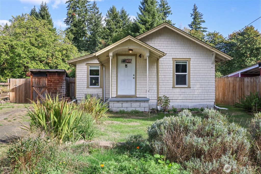 Photo of 1232 Frederick Street SE, Olympia, WA 98501 (MLS # 2442702)