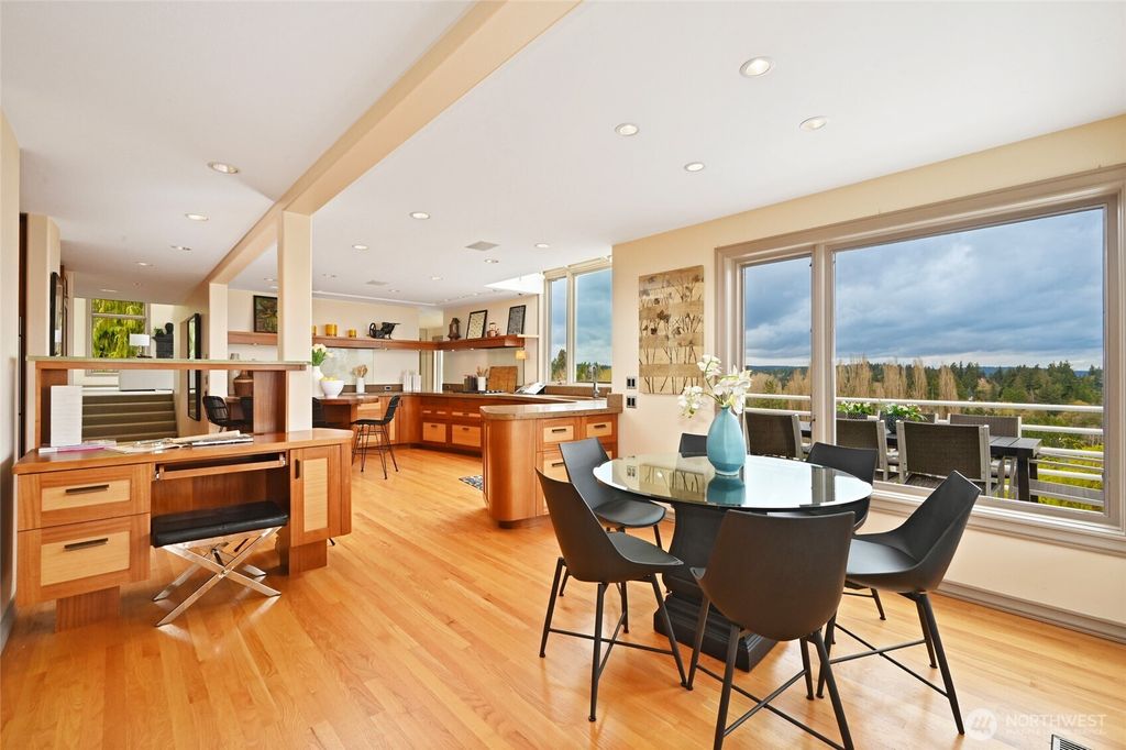 Photo of 8734 Paisley Drive NE, Seattle, WA 98115 (MLS # 2353875)