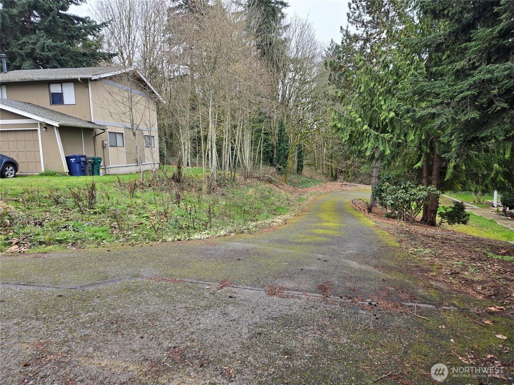 Photo of 26 XX SW 308th Street, Federal Way, WA 98023 (MLS # 2484436)