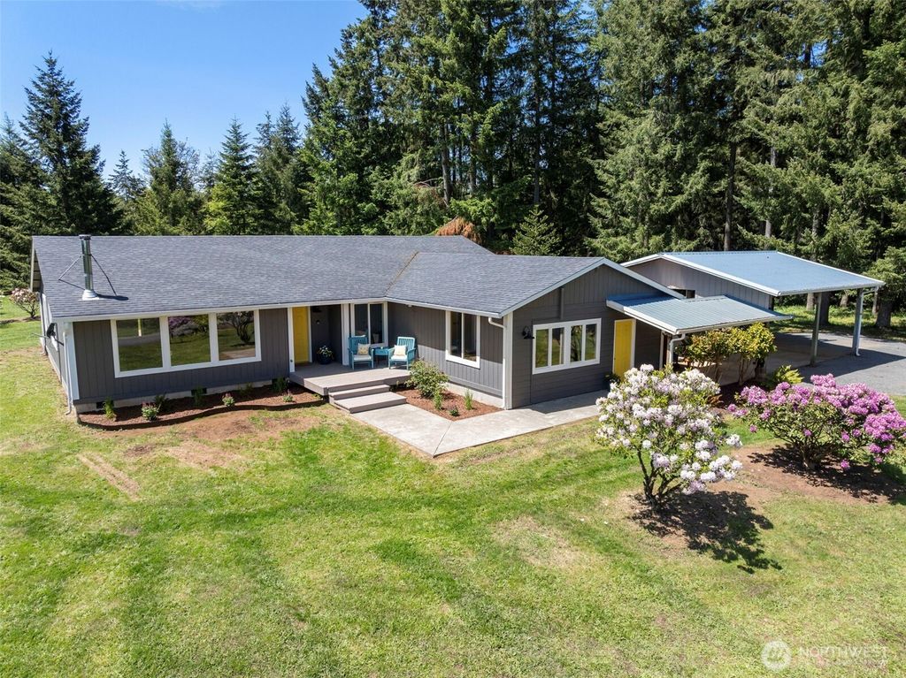 Photo of 167 Hilltop View Drive, Chehalis, WA 98532 (MLS # 2528489)