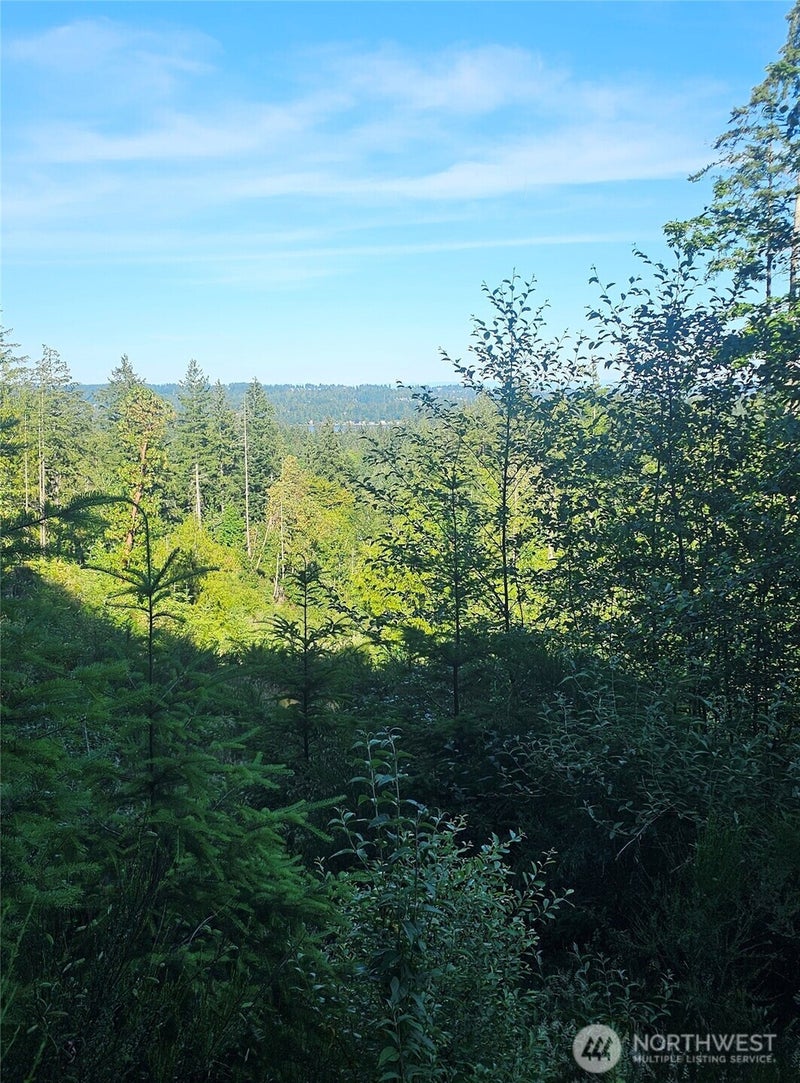 5012 NW Viewpoint Lane
