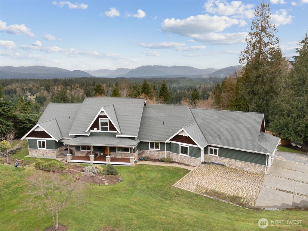 Photo of 26221 Landsburg Road SE, Ravensdale, WA 98051 (MLS # 2496405)