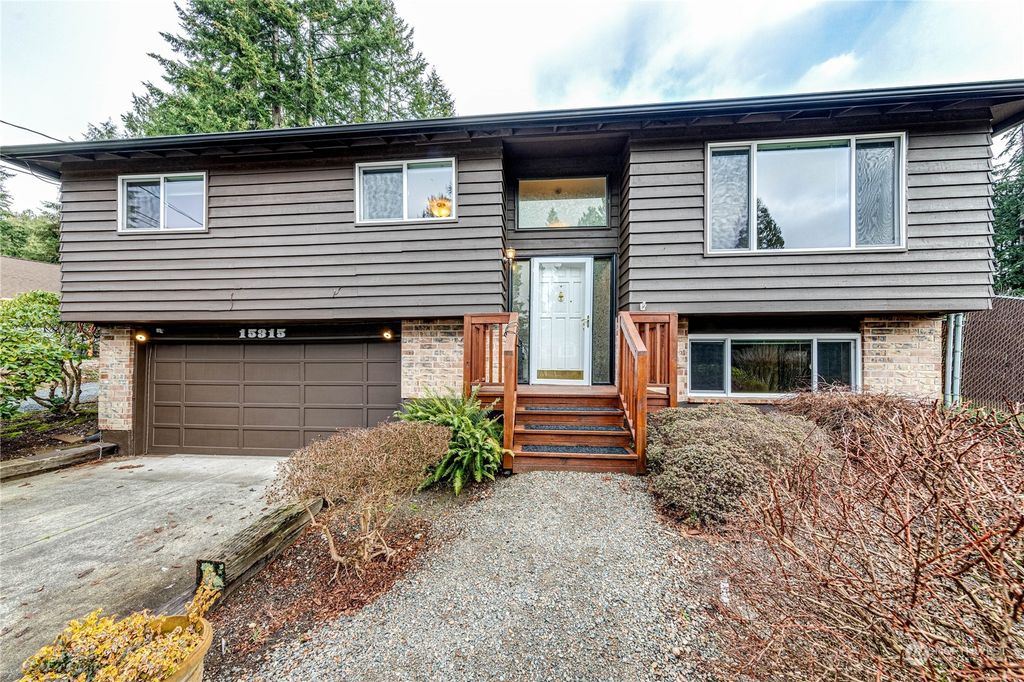 Photo of 15315 22nd Place W, Lynnwood, WA 98087 (MLS # 2323344)