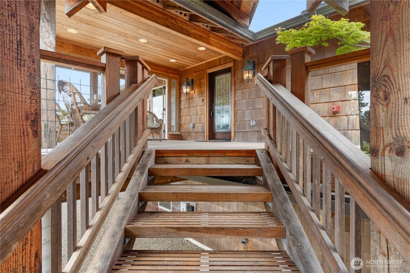 2646 Sunset Lane
