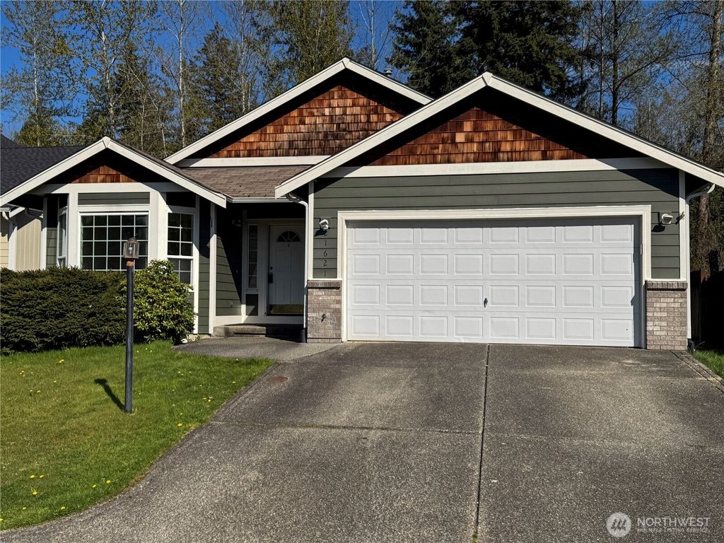 Photo of 21621 65th Avenue Ct E, Spanaway, WA 98387 (MLS # 2505720)