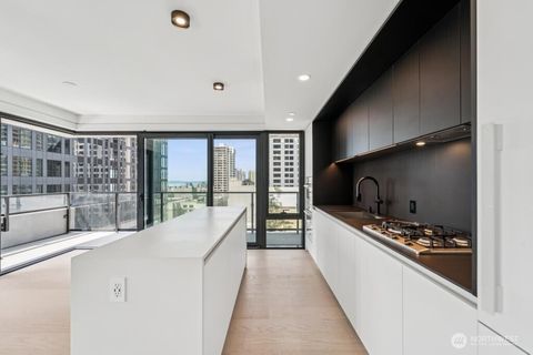 Photo of 300 Virginia Street #812, Seattle, WA 98121 (MLS # 2546142)