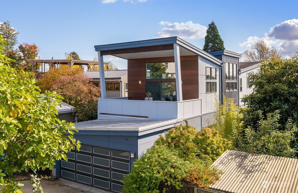 Photo of 1838 S Lane Street, Seattle, WA 98144 (MLS # 2302705)