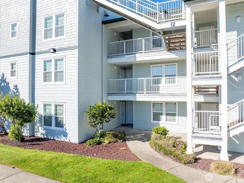 Photo of 1600 W Ocean Avenue #1211, Westport, WA 98595 (MLS # 2493208)