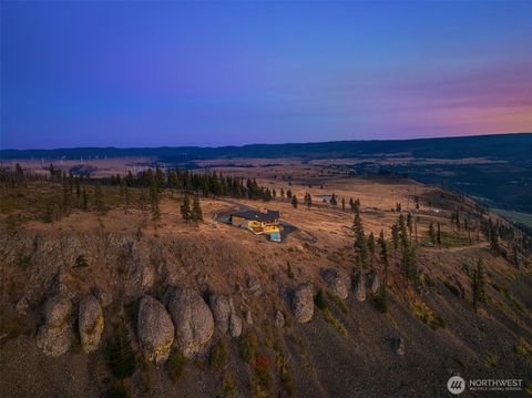 Photo of 3653 Hart Road, Cle Elum, WA 98922 (MLS # 2521572)