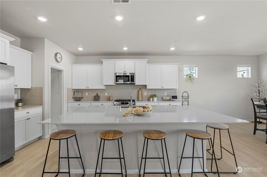 Photo of 28411 80th Drive NW, Stanwood, WA 98292 (MLS # 2262293)