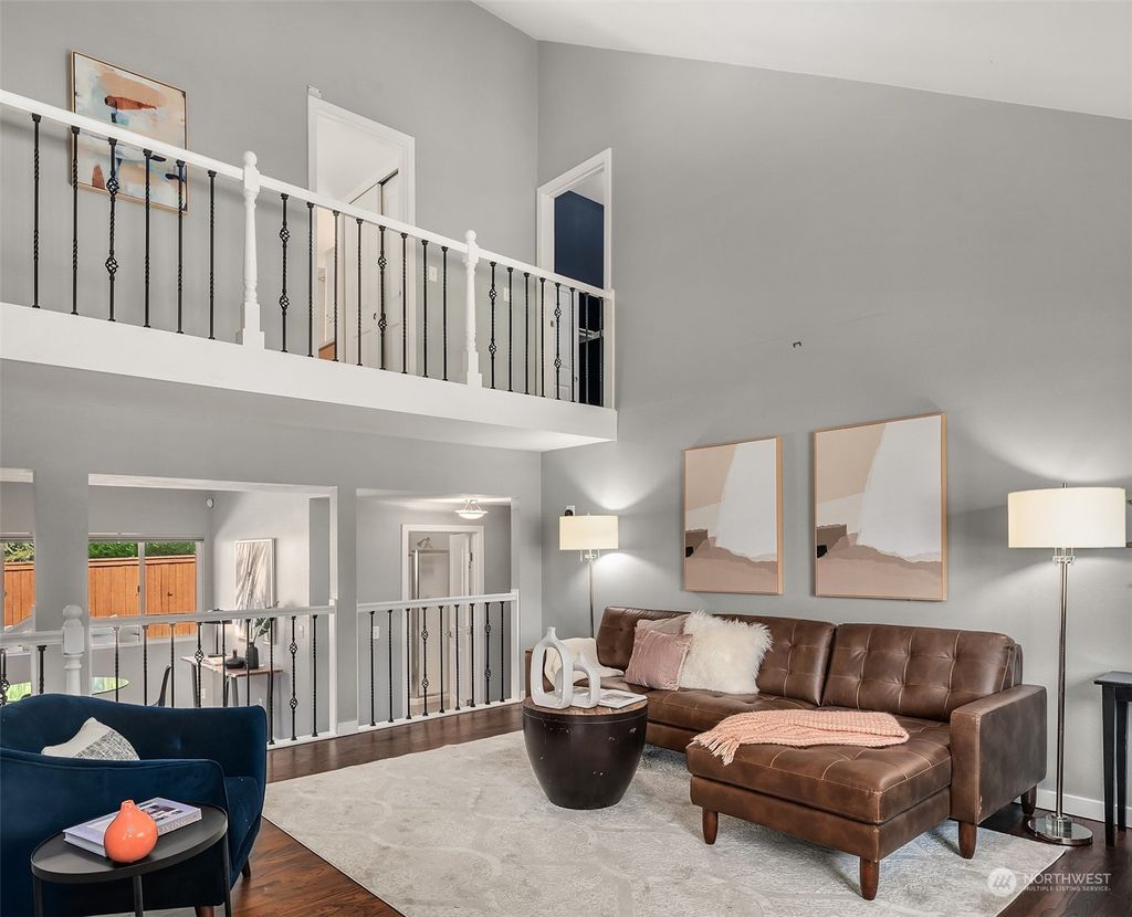 Photo of 19227 35th Place NE, Lake Forest Park, WA 98155 (MLS # 2270662)