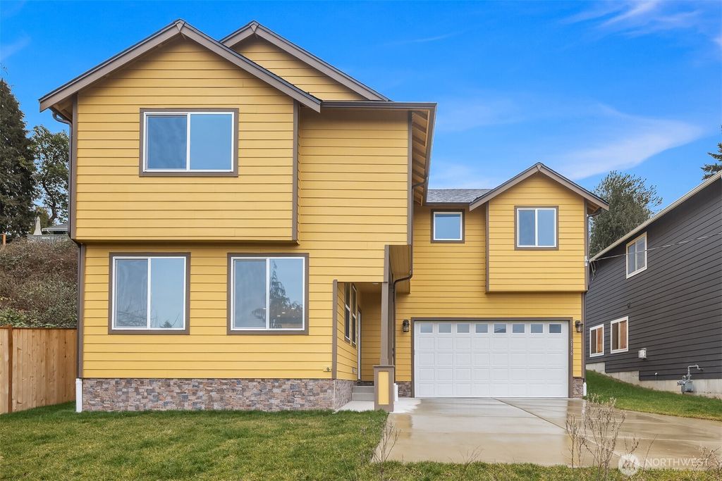Photo of 2116 SW 103rd Place, Seattle, WA 98146 (MLS # 2335275)