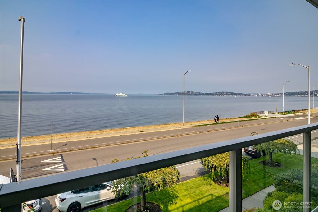 Photo of 1526 Alki Avenue SW #204, Seattle, WA 98116 (MLS # 2430350)