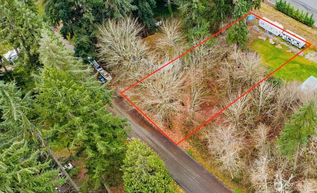 Photo of 20508 40th Avenue Ct E, Spanaway, WA 98387 (MLS # 2462845)