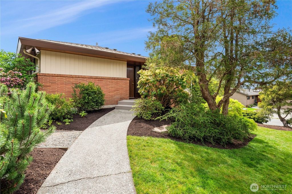 Photo of 4241 SW Donovan Street, Seattle, WA 98136 (MLS # 2511308)