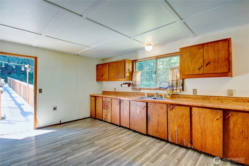 4342 Friday Creek Road
