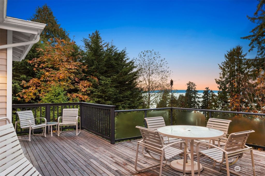 Photo of 18627 Olympic View Drive, Edmonds, WA 98020 (MLS # 2013837)