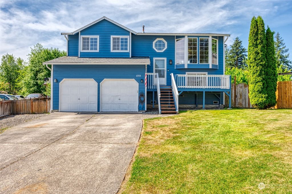 Photo of 6310 94th Street NE, Marysville, WA 98270 (MLS # 2078373)