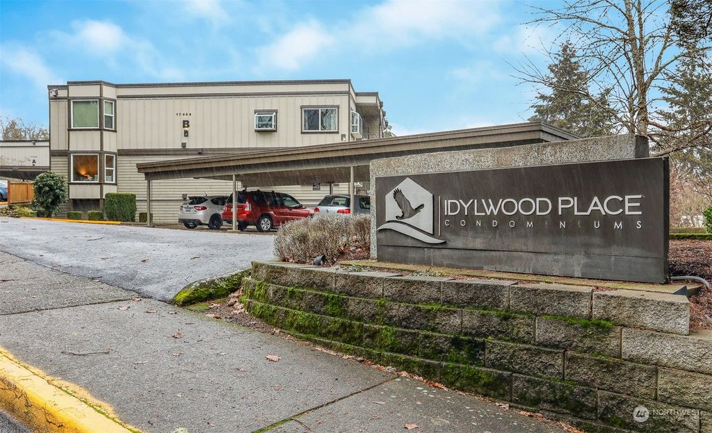 Photo of 17464 NE 38th Street #B204, Redmond, WA 98052 (MLS # 2024662)