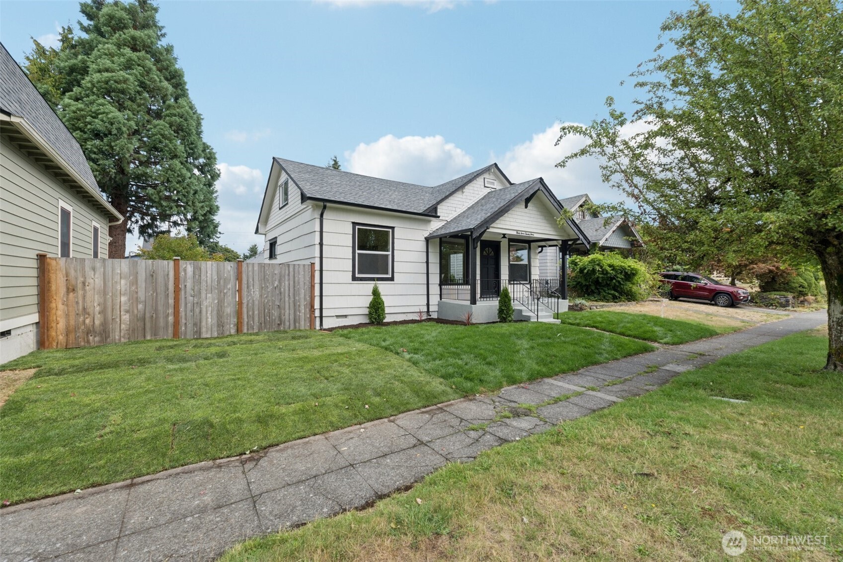 3727 N 28th Street