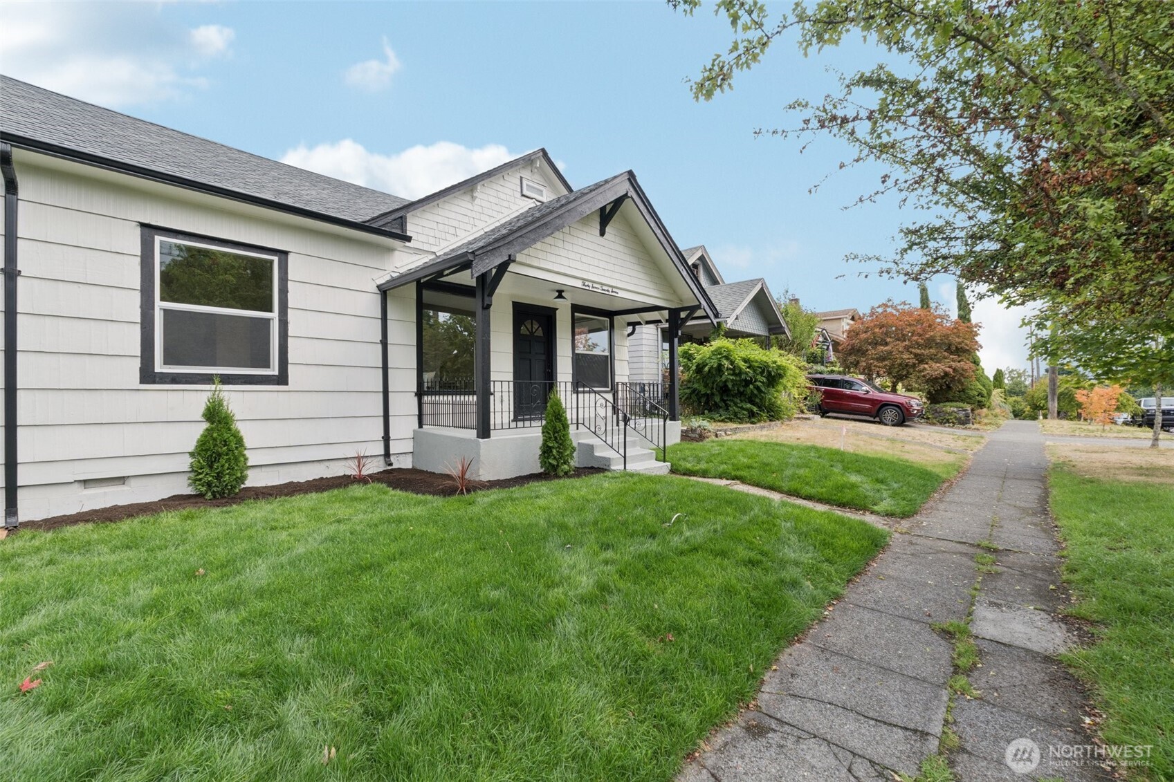 3727 N 28th Street