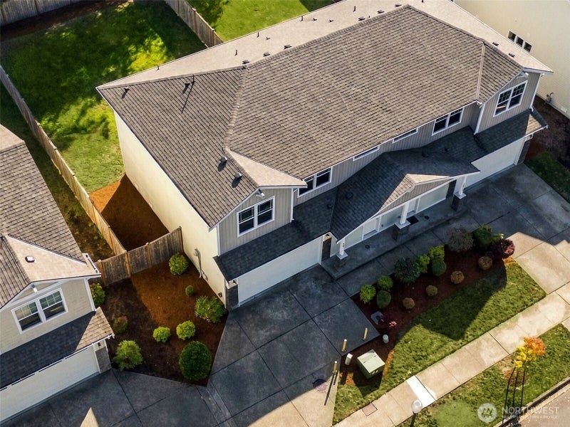 3411 6th Avenue NW