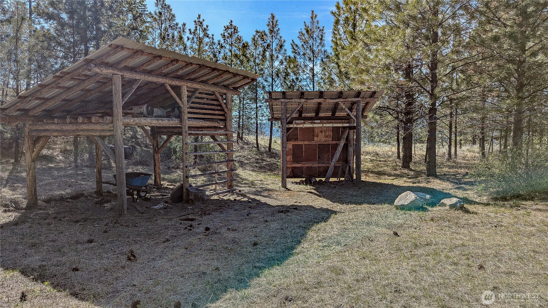 60 E Cayuse Mnt Road