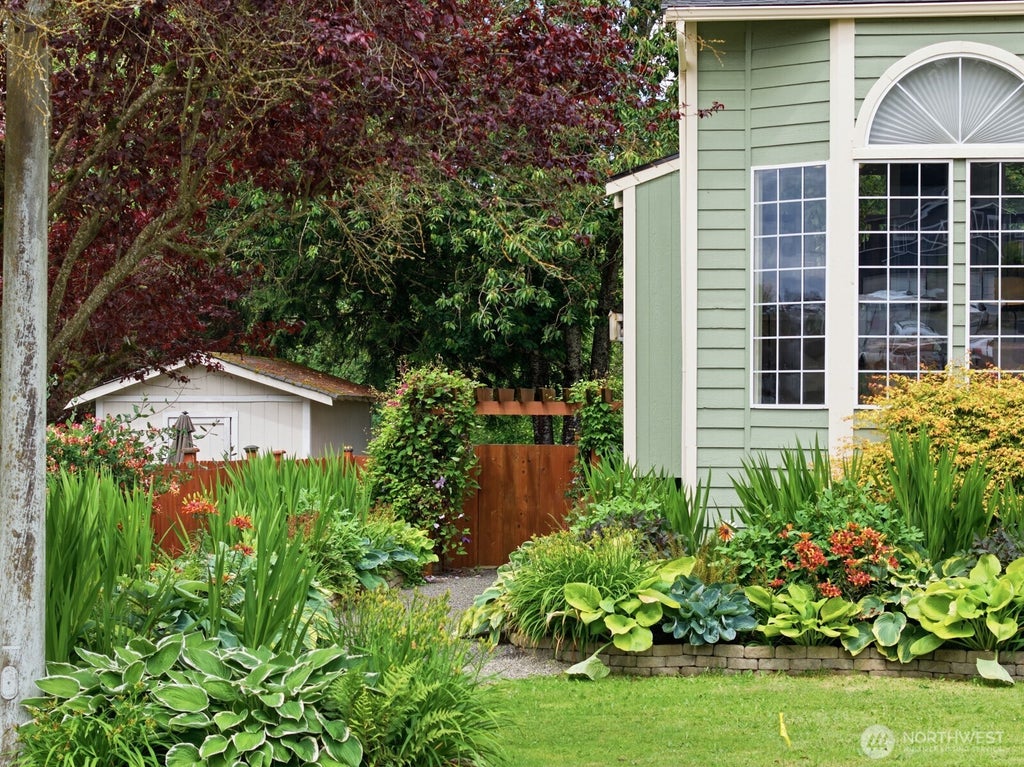 Photo of 1304 85th Drive NE, Lake Stevens, WA 98258 (MLS # 2533152)