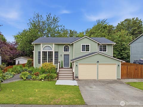 Photo of 1304 85th Drive NE, Lake Stevens, WA 98258 (MLS # 2533152)