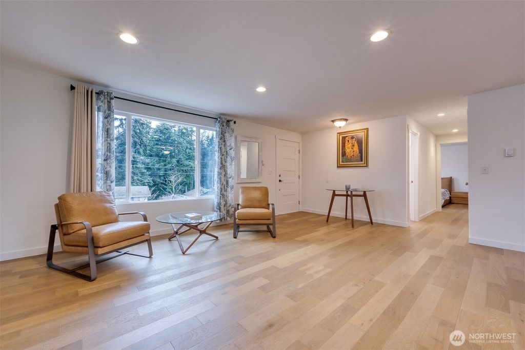 Photo of 20719 Crawford Road, Lynnwood, WA 98036 (MLS # 2336579)