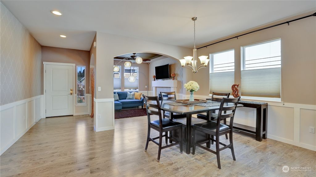 Photo of 3709 NE 14th Street, Renton, WA 98056 (MLS # 2060383)