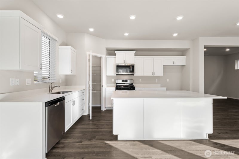 2212 Boxcar Street NE 181