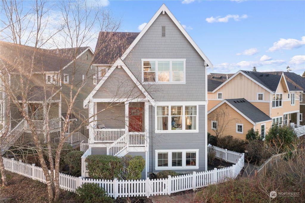 Photo of 5950 31st Avenue SW, Seattle, WA 98126 (MLS # 2204132)