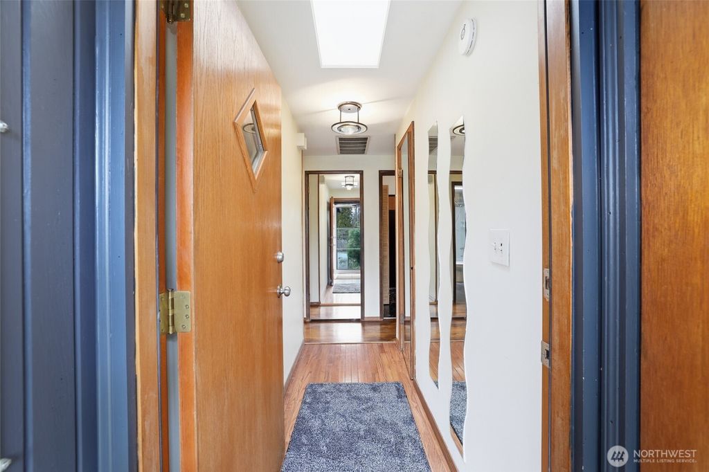 Photo of 14445 26th Avenue S, SeaTac, WA 98168 (MLS # 2501893)