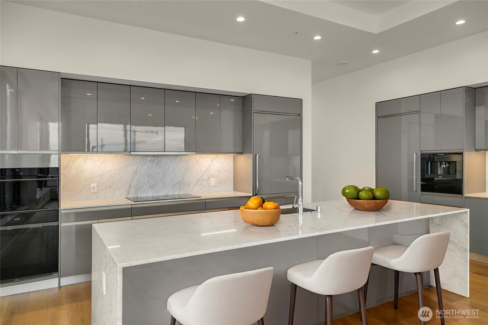 1808 Minor Avenue PH203