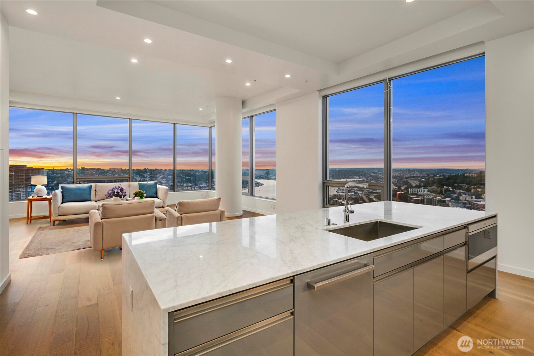 1808 Minor Avenue PH203