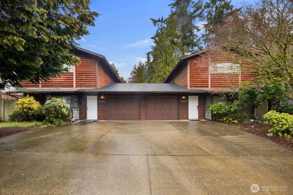 Photo of 6303 194th Street SW, Lynnwood, WA 98036 (MLS # 2492212)