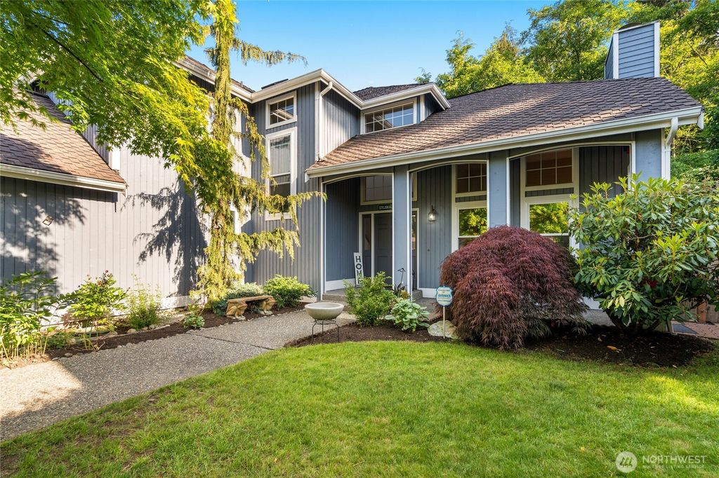 Photo of 4730 131st Street SW, Mukilteo, WA 98275 (MLS # 2387078)
