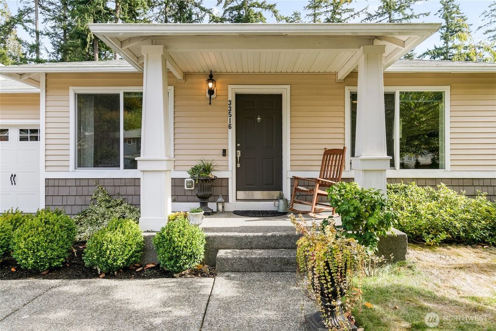 Photo of 33516 42nd Avenue S, Federal Way, WA 98001 (MLS # 2444695)